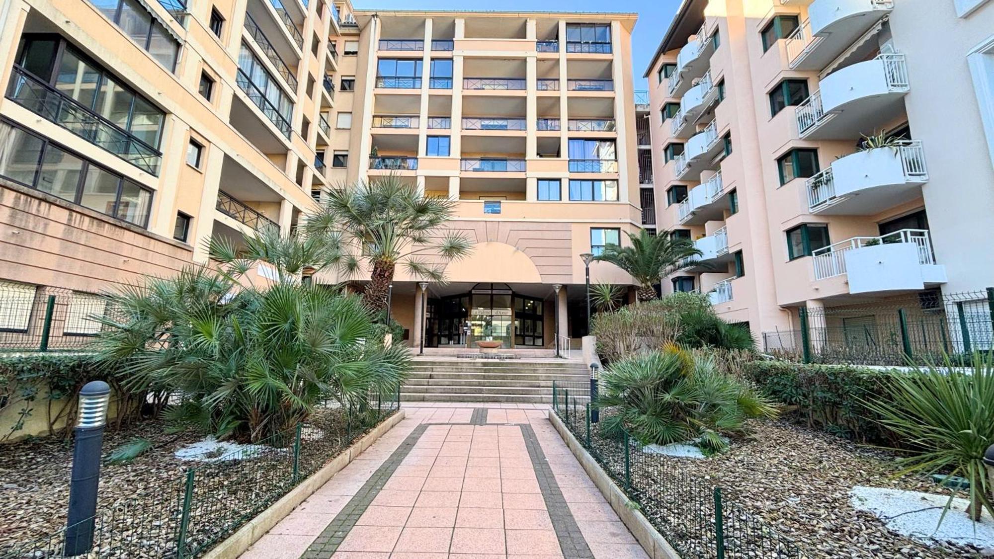Appartement 556, Vue Mer Et Piscine By Palmazur Vacances Cannes Zewnętrze zdjęcie